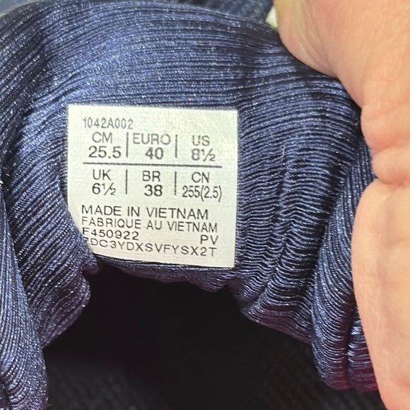 Asics Women's Solution Speed FlyteFoam 2 Sneakers - Picture 2 of 7